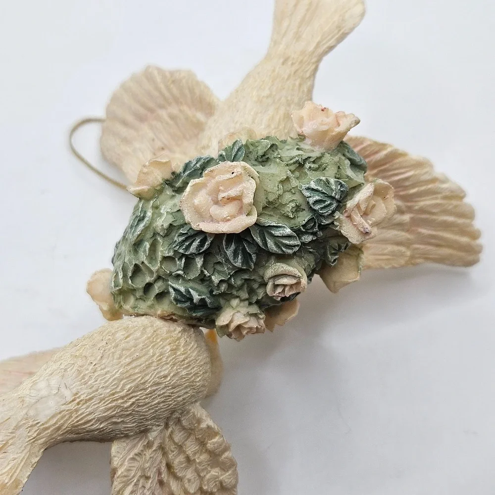 Vintage Dove Love Birds Ornament Figurine Floral Bouquet‎ Resin Wedding Decor